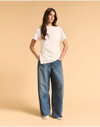 MVN - Rouched Side Tee