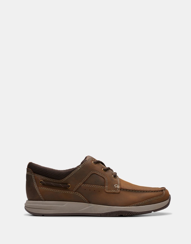 Clarks - Sailview Lace Beeswax