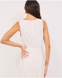 Calli - Malik Tucked Maxi Dress
