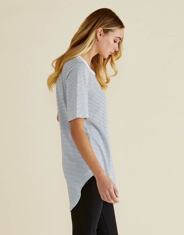 Betty Basics - Ariana Tee