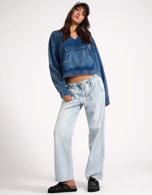 ONE TEASPOON - Retro Fade Panelled V Sweater - Washed Blue