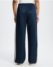 adidas Sportswear - Stadium 3-Stripes Trackpants