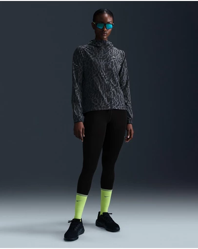 Nike - Swift Dri-FIT Packable Running Jacket
