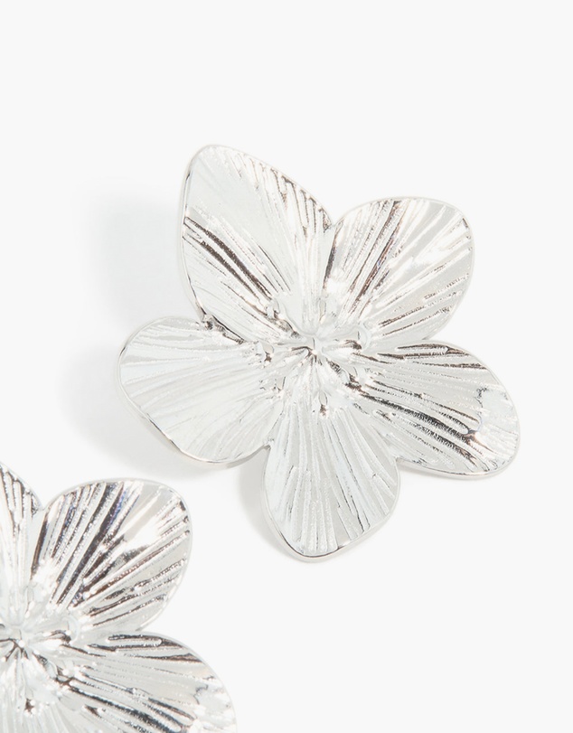 Lovisa - Waterproof Stainless Steel Textured Flower Stud Earrings