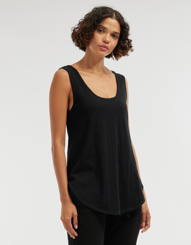 Amelius - Bailey Rounded Hem Tank