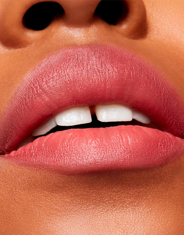 MAC - Velvet Blur Slim Stick Lipstick
