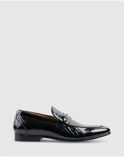 yd. - Slick Patent Shoe