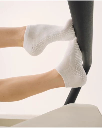 MoveActive - Low Rise Grip Socks