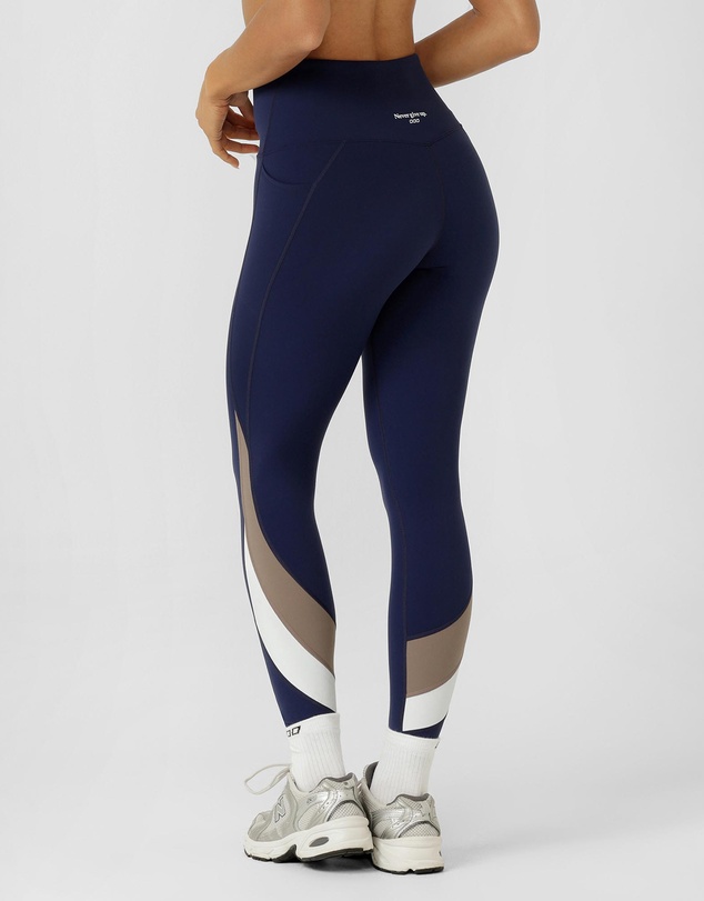 Lorna Jane - Summit Ankle Biter Leggings