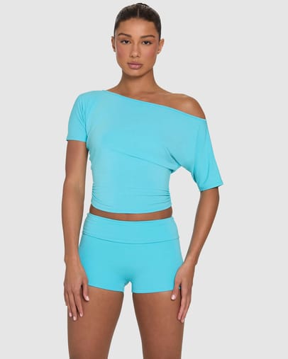 Aqua