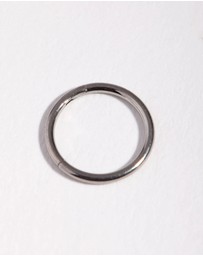 Lovisa - Titanium Fine 7mm Clicker