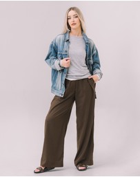 Youmsara - The Lunea Tee