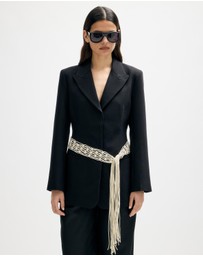 Minima Esenciales - Ise Macrame Belt Blazer