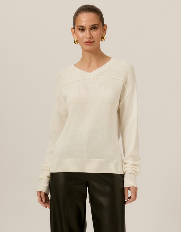 Tussah - Clara V-Neck Jumper