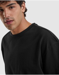 Urban Classics - Heavy Oversized Casual Tee