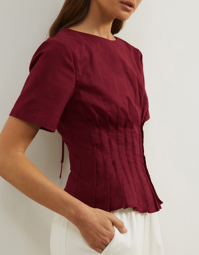 Atmos&Here - Maya Pin Tuck Top