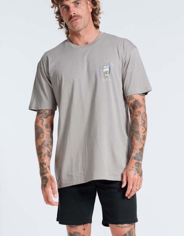 Vacancy Co - Life on the Rocks Tee