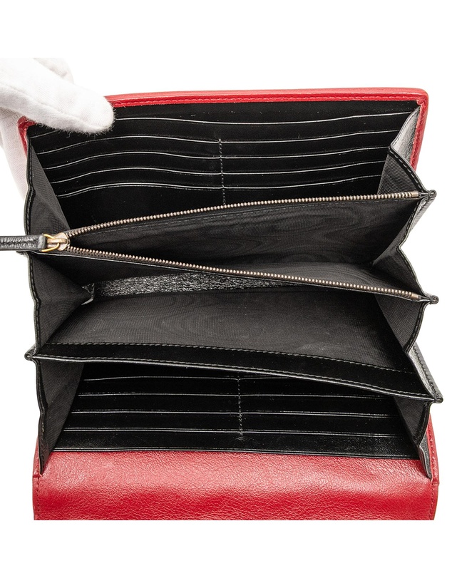 Pre-Loved by Azura Reborn - Pre-Loved GG Marmont Matelasse Leather Torchon Wallet On Chain