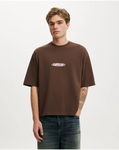 Cotton On - Cropped Fit Graphic T-Shirt