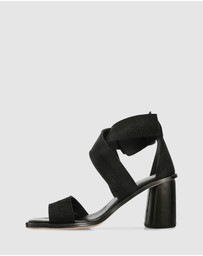 Beau Coops - Desia Block Sandals