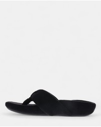 Mia Vita - Cozy Toe Post Slipper - Black