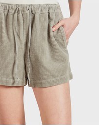Academy Brand - Lebowski Cord Short