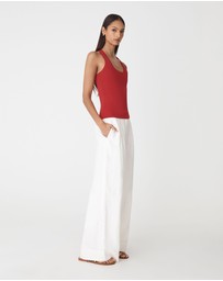 Forcast - Valentine Scoop Neck Tank