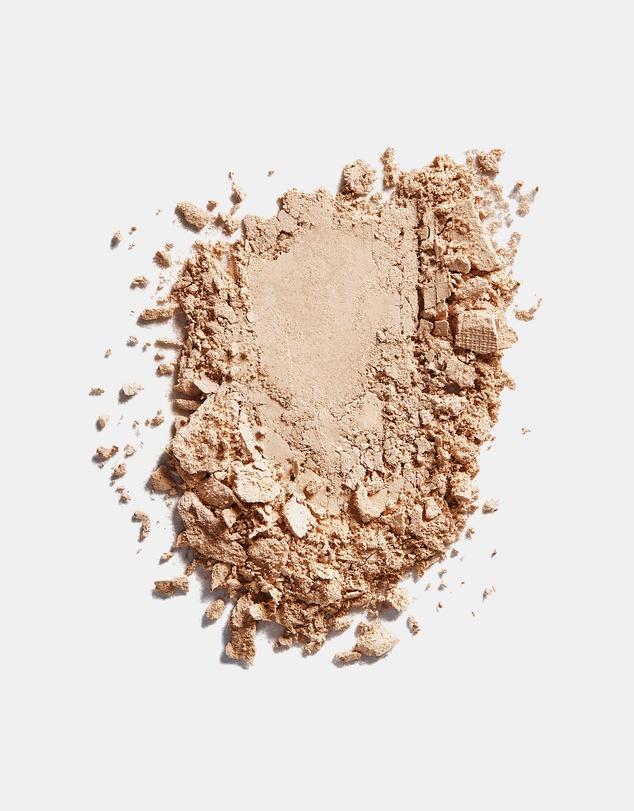 Napoleon Perdis - Camera Finish Powder Foundation Look N3 Caramel