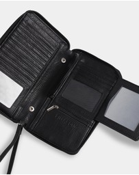 Billabong - Womens Travel Wallet