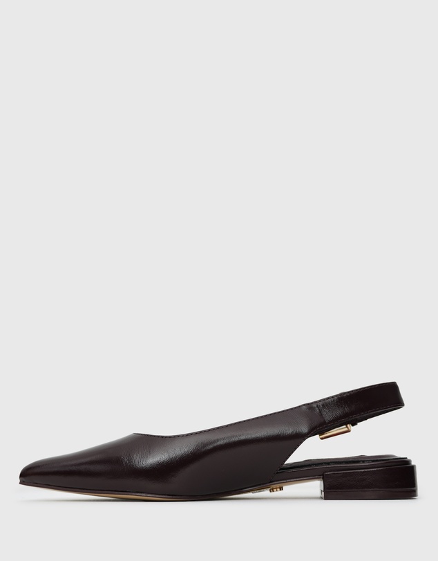 Betts - Chaps Leather Low Heel Pumps