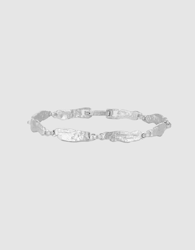 HOUSE OF SLANI - Textured Amara Silver Bracelet