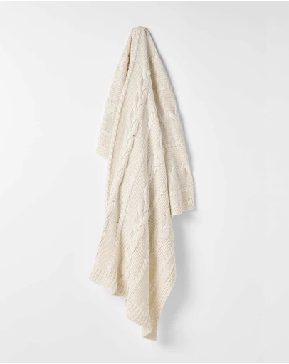 Aura Home - Cable Knit Throw