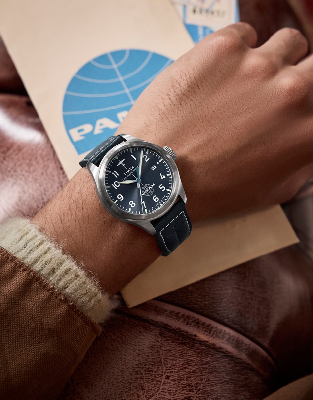 TIMEX - Timex x Pan Am® Waterbury Ace 41mm Leather Strap Watch
