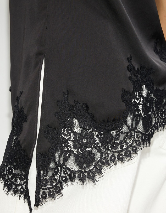 Dazie - Rhode Lace Asymmetric Top