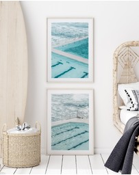 Olive et Oriel - Bondi In Blue II Art Print
