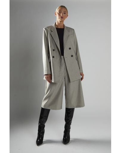 LIGHT GREY PINSTRIPE