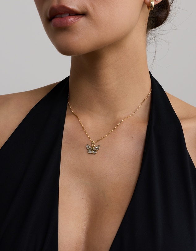 Michael Hill - Butterfly Pendant with Mother of Pearl in 18kt Yellow Gold Vermeil