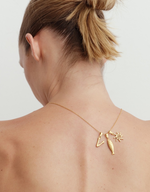 Reliquia - Fish Charm Necklace