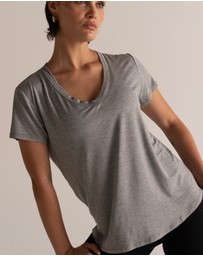 HyperLuxe The Label - V Neck Shirt
