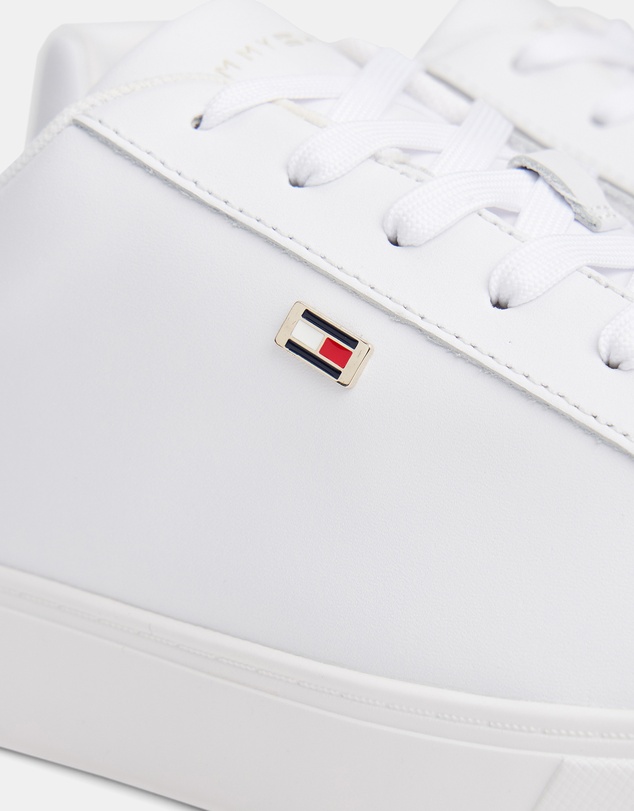Tommy Hilfiger - Seren Flag Court Sneakers - Women's