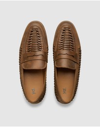 yd. - Matteo Lattice Shoe