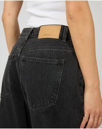 All About Eve - Hallie Barrel Leg Jean Coal