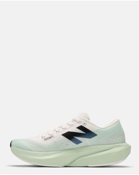 New Balance - FuelCell Rebel v4 - Women's