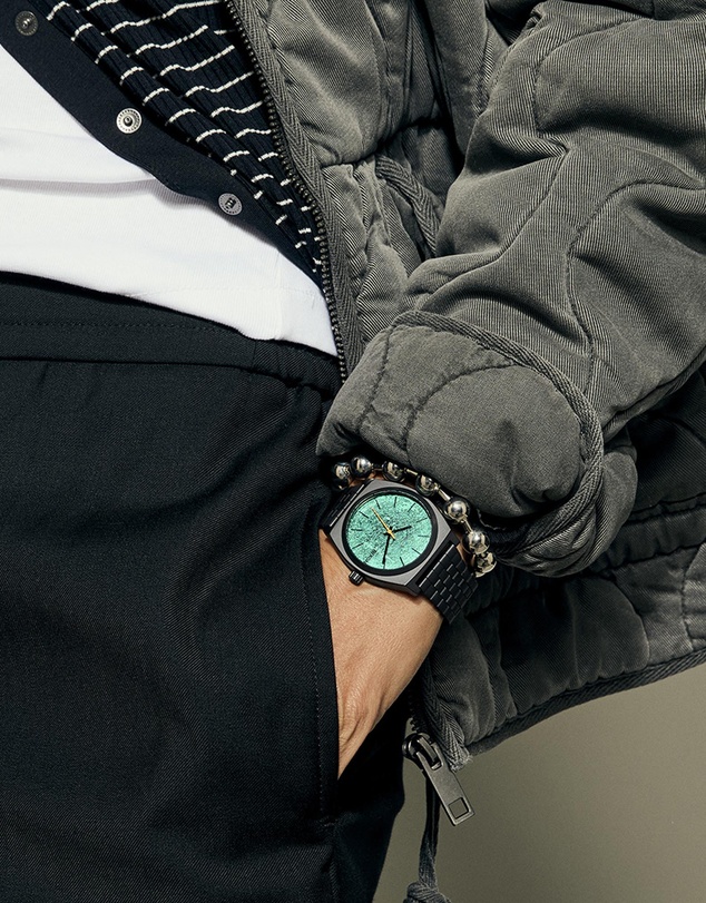 Nixon - Time Teller Watch