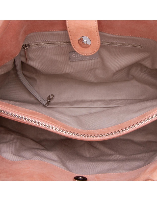 Pre-Loved by Azura Reborn - Pre-Loved Small Iridescent Calfskin Sea Hit Tote