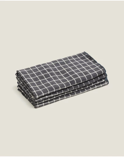 Carlotta + Gee - 100% Linen Napkin Set