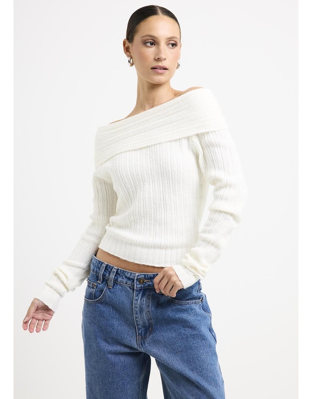 Alice In The Eve - Claudia Off Shoulder Rib Knit Top