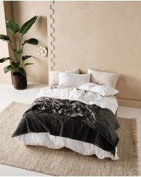 Linen House - Sena Blanket