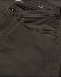 Rodd & Gunn - Gunn Straight Fit Jean Regular Leg