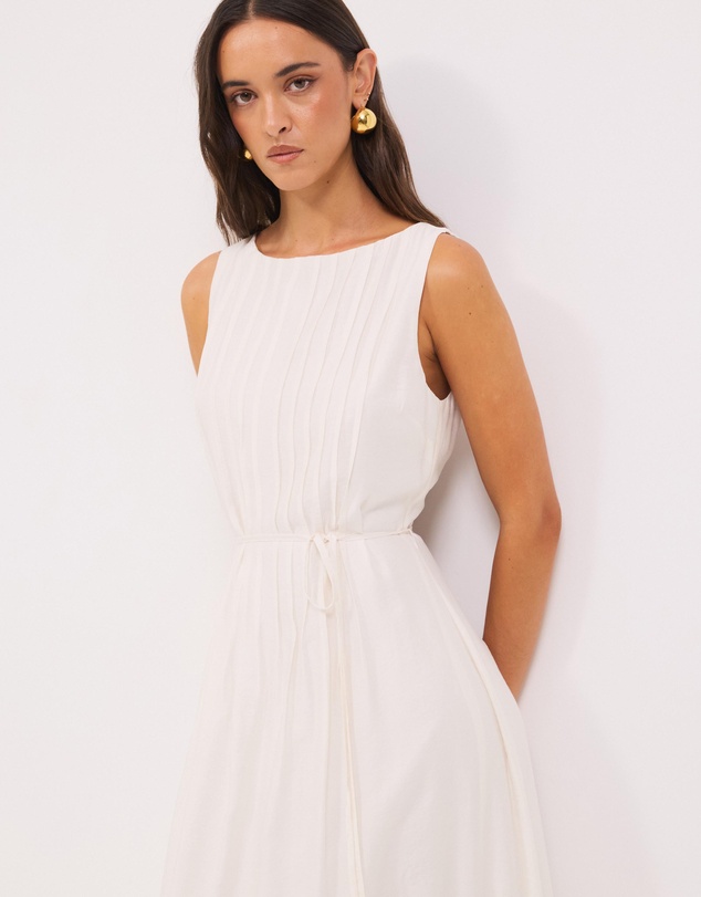 Calli - Malik Tucked Maxi Dress